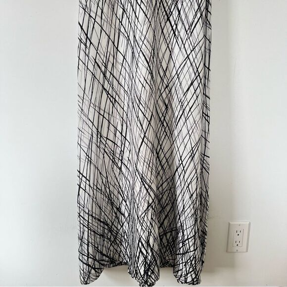 BCBGMaxAzria "Chloey" Black White Printed Full‎ Length Gown Maxi Dress - Picture 14 of 14